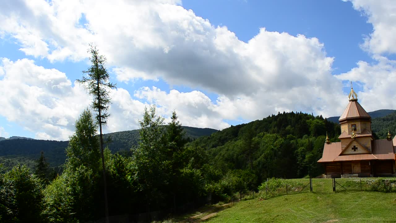 Download Video Stock Church Between Forest Hills Live Wallpaper For PC