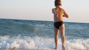 Video Stock Child Running Into The Sea Live Wallpaper For PC