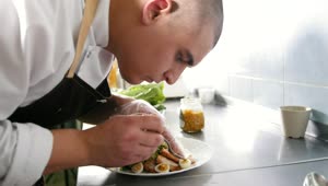 Video Stock Chef Carefully Preparing A Dish Live Wallpaper For PC