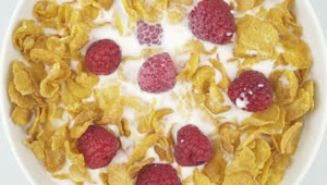 Video Stock Cereal With Berries And Milk Close Up Live Wallpaper For PC