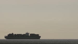 Video Stock Cargo Ship On The Horizon Live Wallpaper For PC