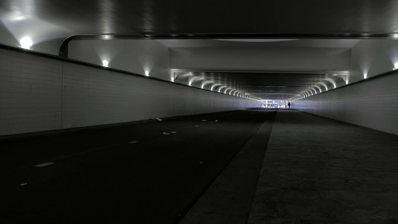 Download Stock Video Cyclist In A Tunnel Live Wallpaper For PC