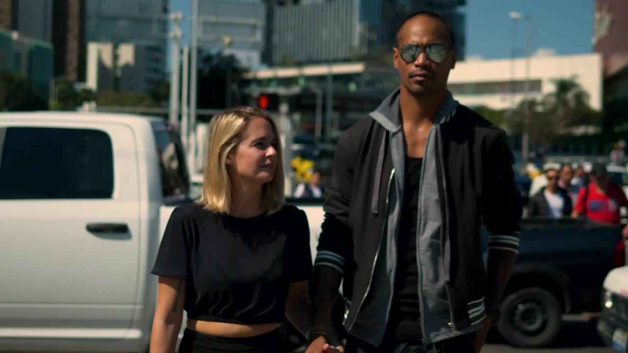 Download Stock Video Couple On Crosswalk In Slow Motion Live Wallpaper For PC