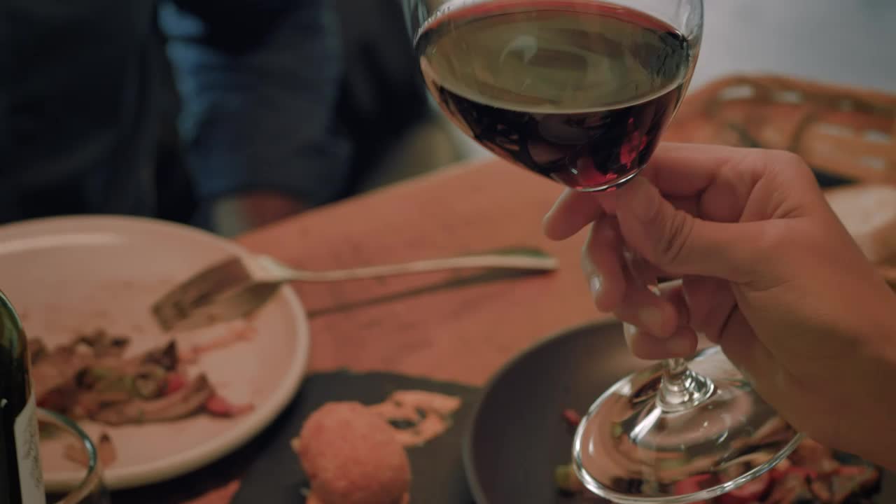 Download Stock Video Couple Clinking Glasses Of Her During A Romantic Date Live Wallpaper For PC