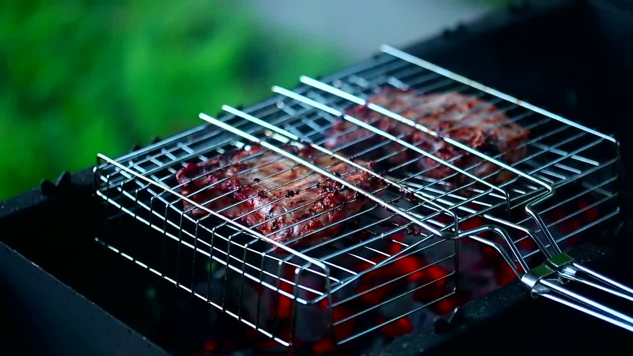 Download Stock Video Cooking Meat In The Grill Close Up Live Wallpaper For PC