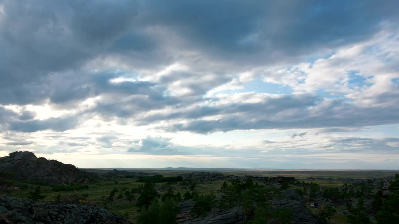 Download Stock Video Cloudy Day In The Countryside Live Wallpaper For PC