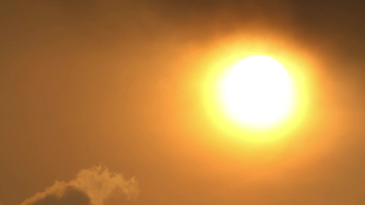 Download Stock Video Clouds Passing Across The Sun Live Wallpaper For PC