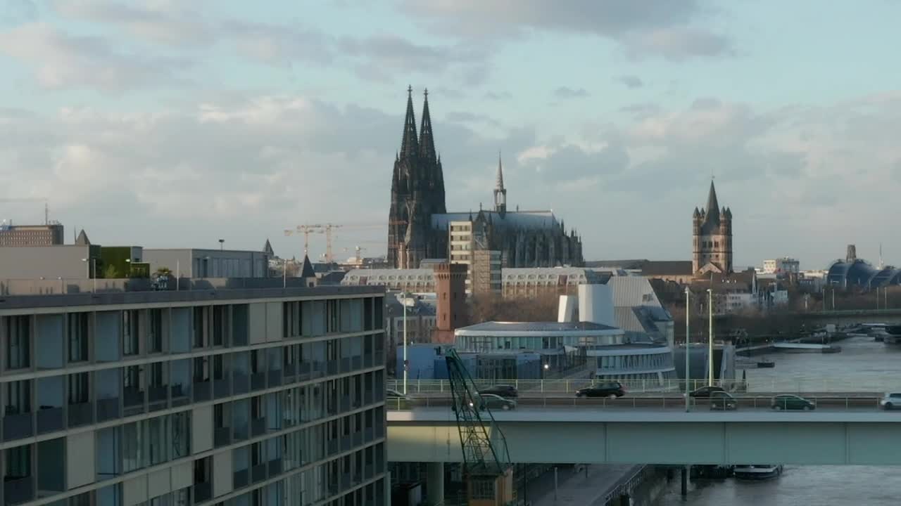 Download Stock Video Epic Take On The City With A Towering Cathedral Live Wallpaper For PC