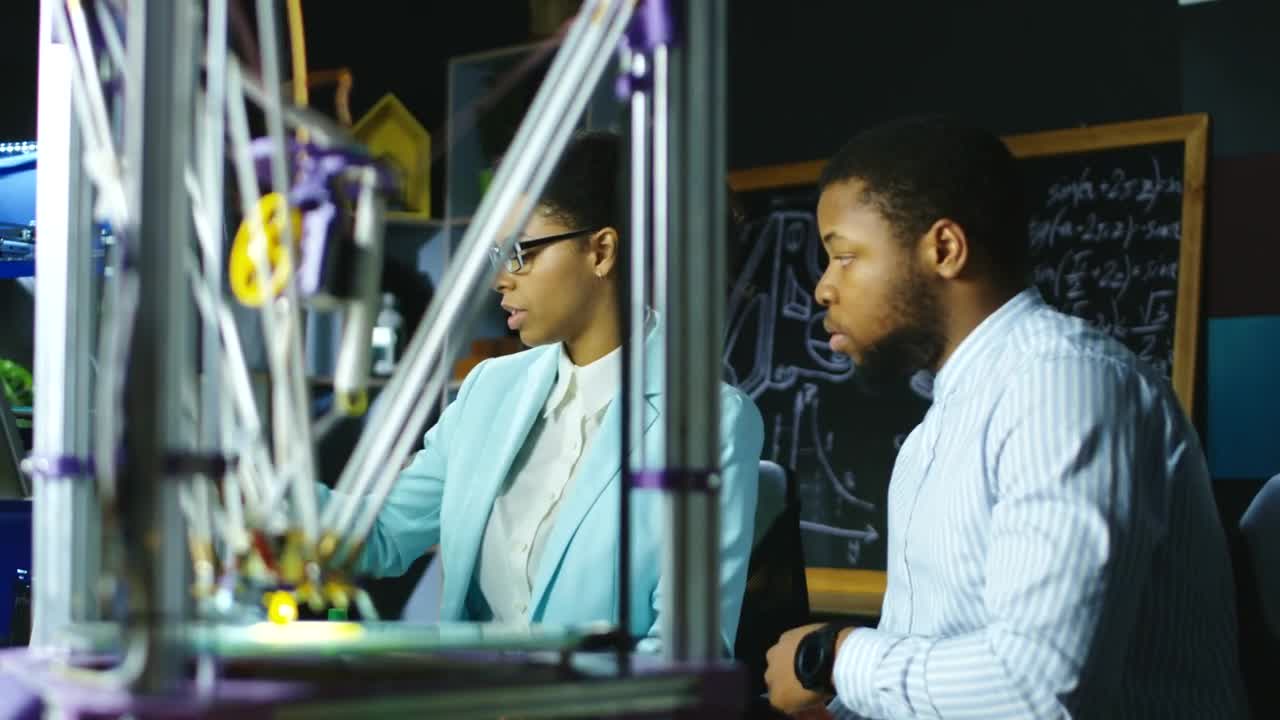 Download Stock Video Engineers Working With D Technology Live Wallpaper For PC