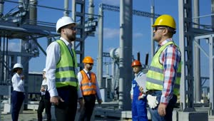 Stock Video Electrical Workers In Power Plant Live Wallpaper For PC