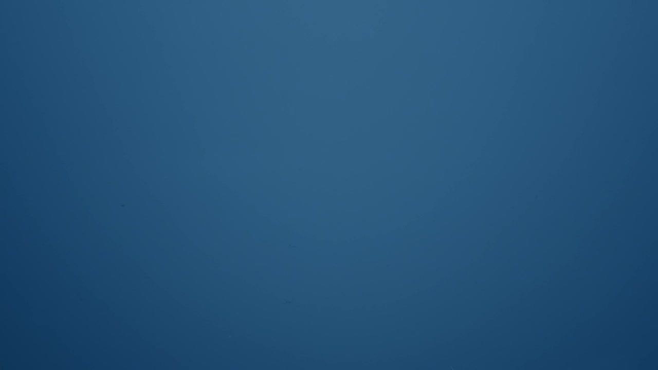 Download Stock Video Drops Falling On Blue Water Live Wallpaper For PC