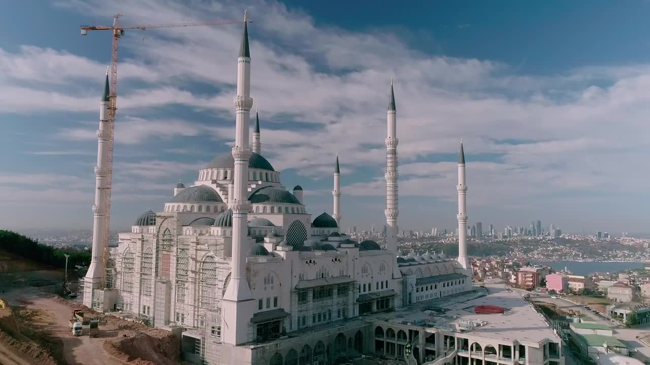Download Stock Video Drone Flying Above A Mosque Live Wallpaper For PC