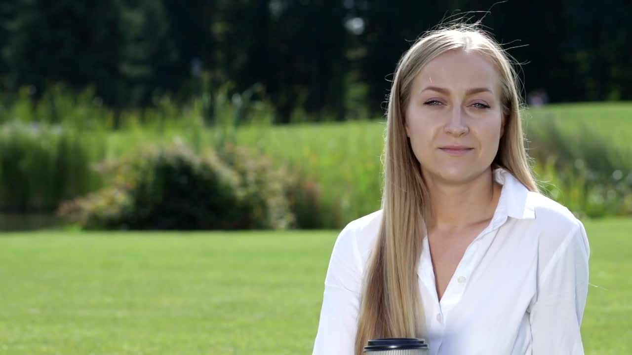 Download Stock Video Drinking A Coffee On A Hot Day Live Wallpaper For PC