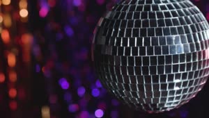 Stock Video Disco Ball Spinning Live Wallpaper For PC