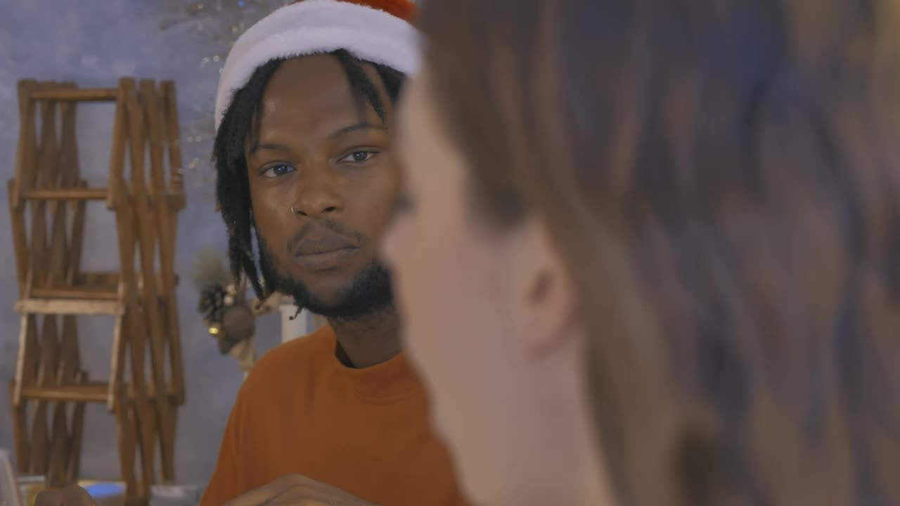 Download Stock Video Friends Chatting During Christmas Dinner Live Wallpaper For PC