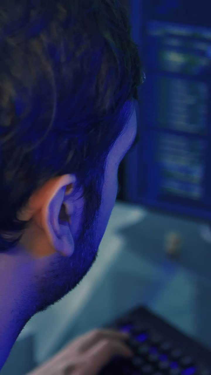 Download Stock Video Focused Programmer During Work Live Wallpaper For PC