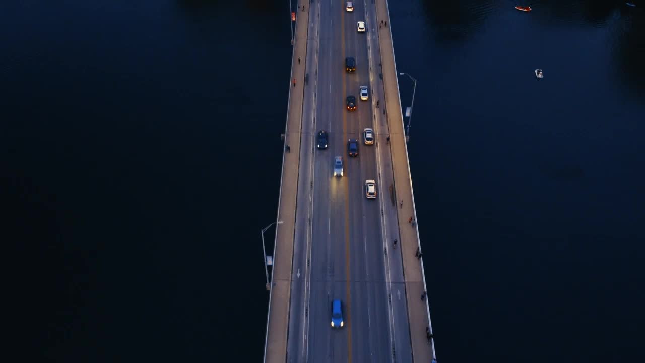 Download Stock Video Flying Over An Avenue In A Big City Live Wallpaper For PC