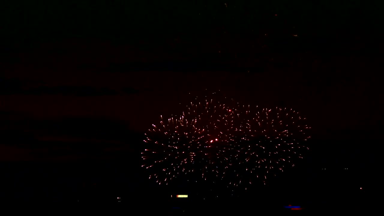 Download Stock Video Firewoks Lighting The Night Live Wallpaper For PC