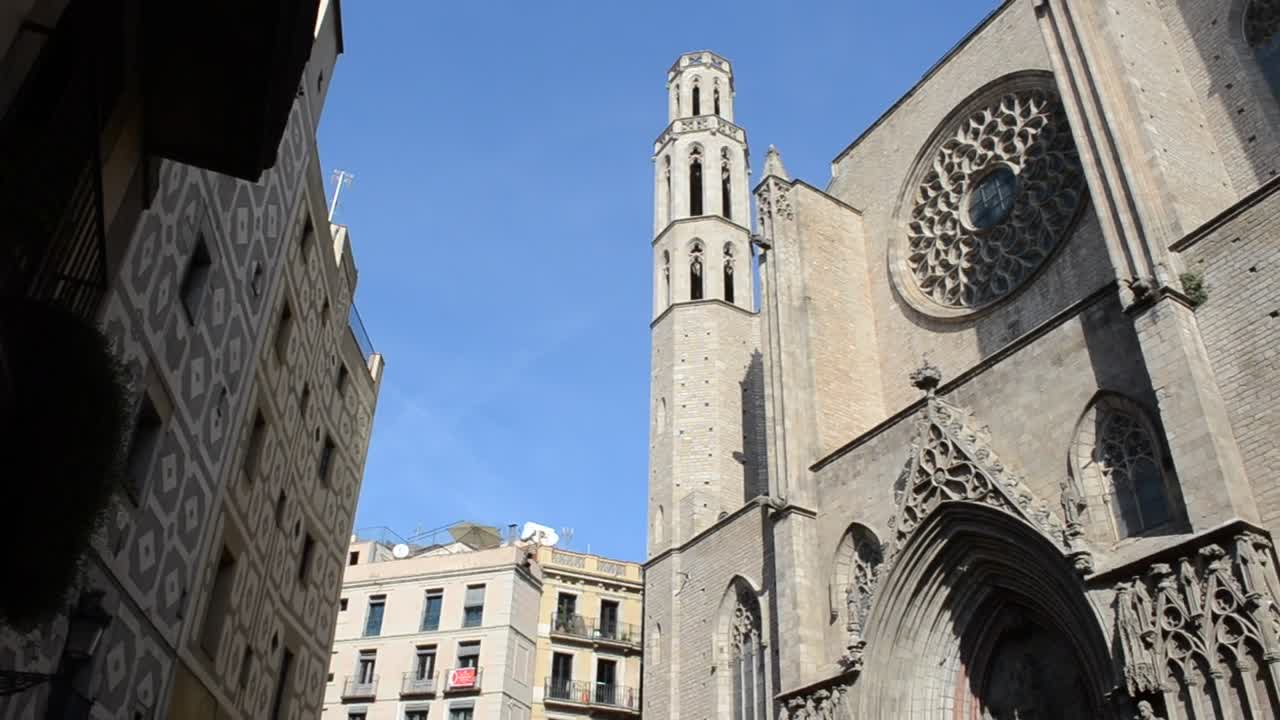 Download Stock Video Gothic Style Building Live Wallpaper For PC