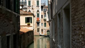 Stock Video Gondola Moving In A Canal In Venice Live Wallpaper For PC