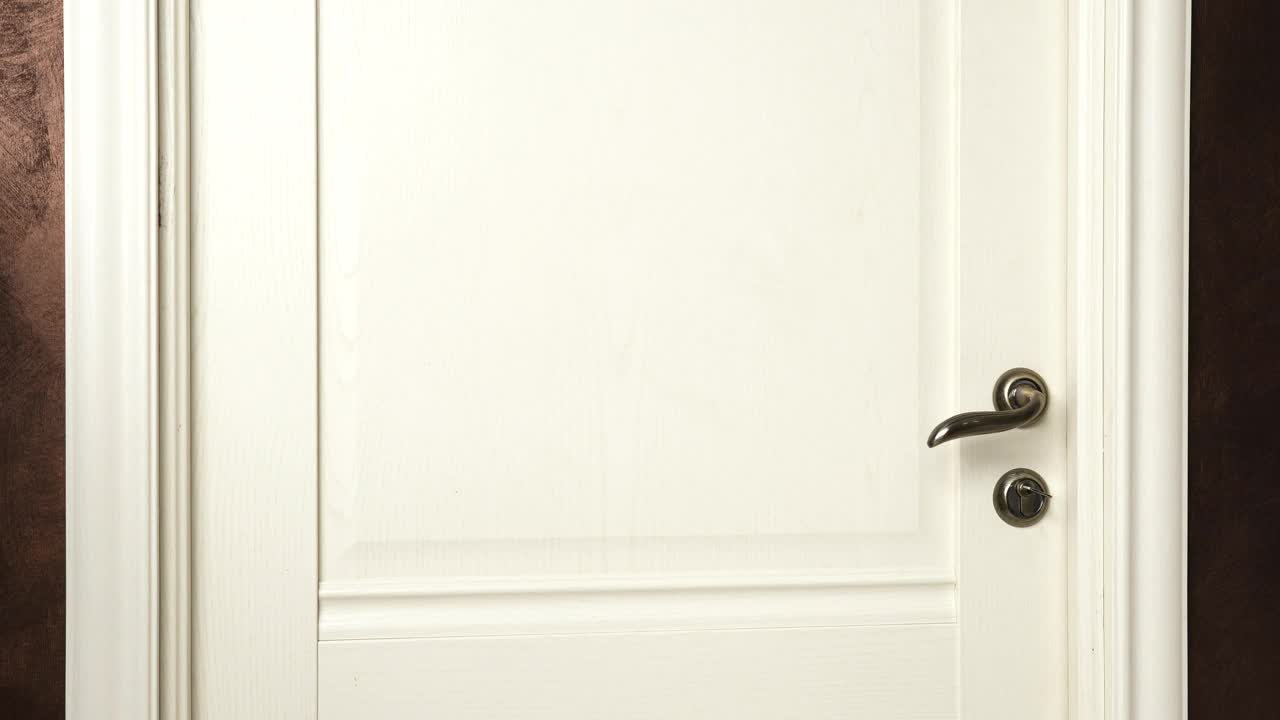 Download Stock Video Girl Looking Through A Door Live Wallpaper For PC