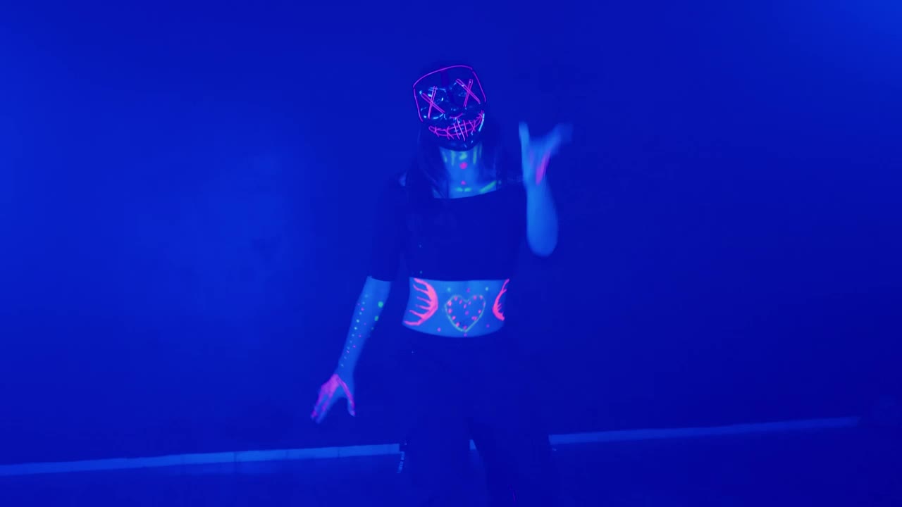 Download Stock Video Girl Dancing With Party Lights In Front Of The Camera Live Wallpaper For PC