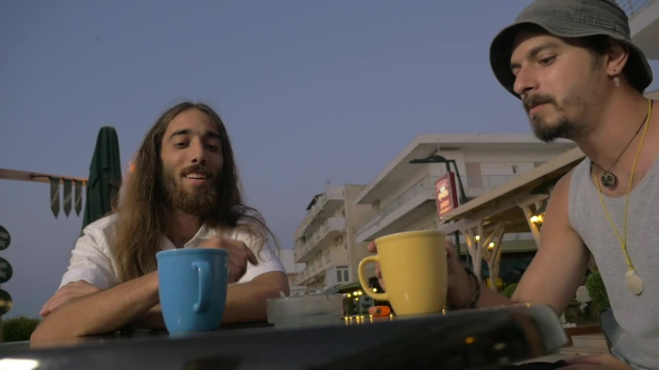 Download Stock Video Friends Toasting With Coffee Live Wallpaper For PC