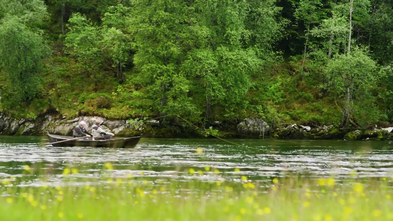 Download Stock Video Friends On A Fishing Trip Live Wallpaper For PC