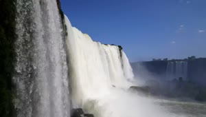 Stock Video Iguazu Falls Close Up Animated Wallpaper