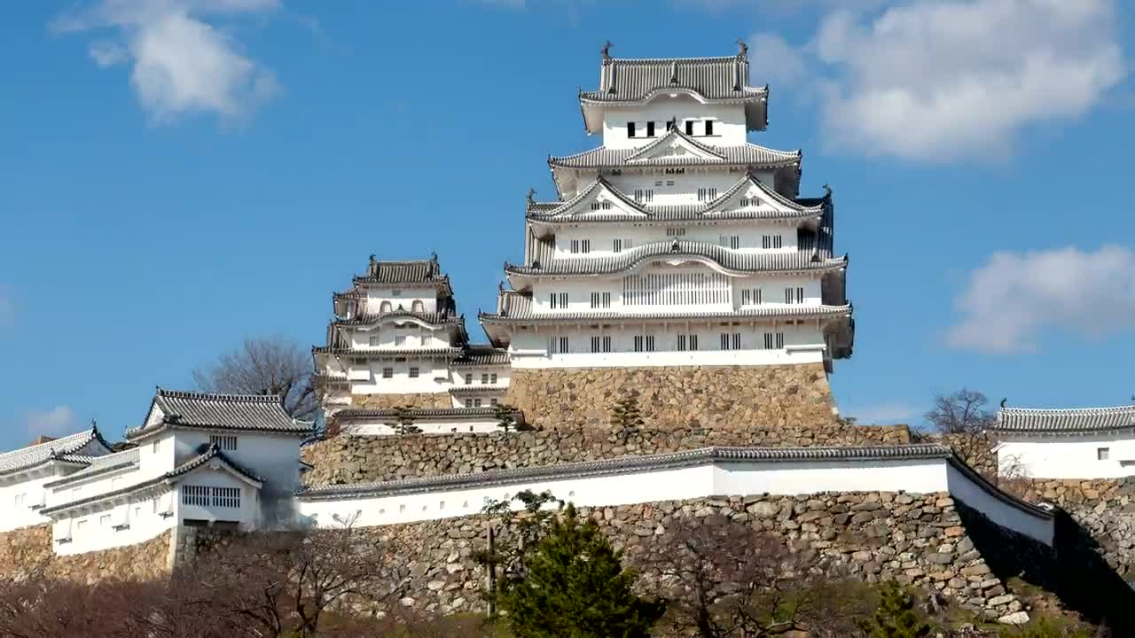 Download Stock Video Himeji Large Japanese Building Seen From Below Animated Wallpaper