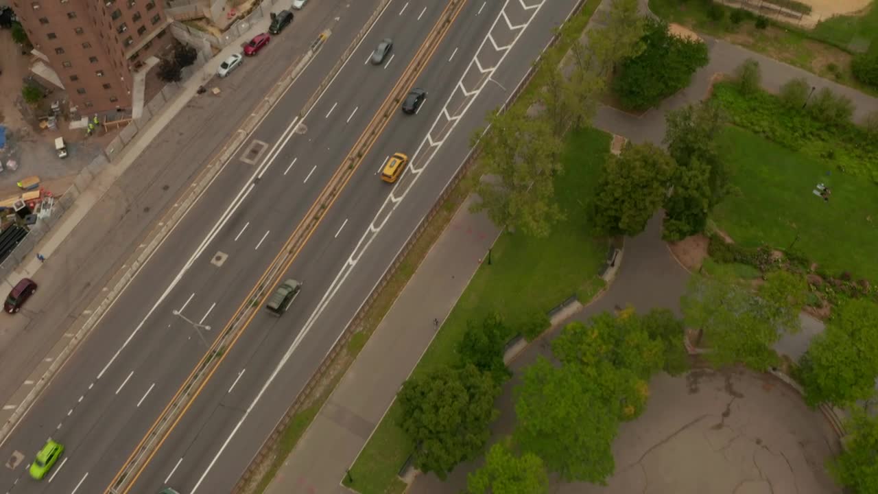 Download Stock Video Highway Near Apartment Buildings In New York Animated Wallpaper