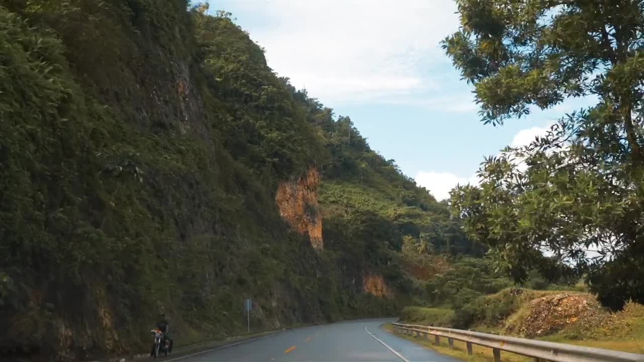 Download Stock Video Highway In The Middle Of A Mountain Range Animated Wallpaper