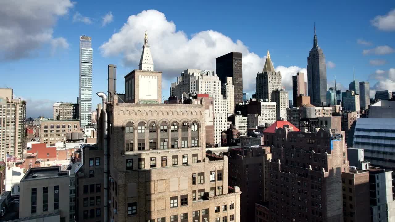 Download Stock Video High Point Of View Of Manhattan City Animated Wallpaper