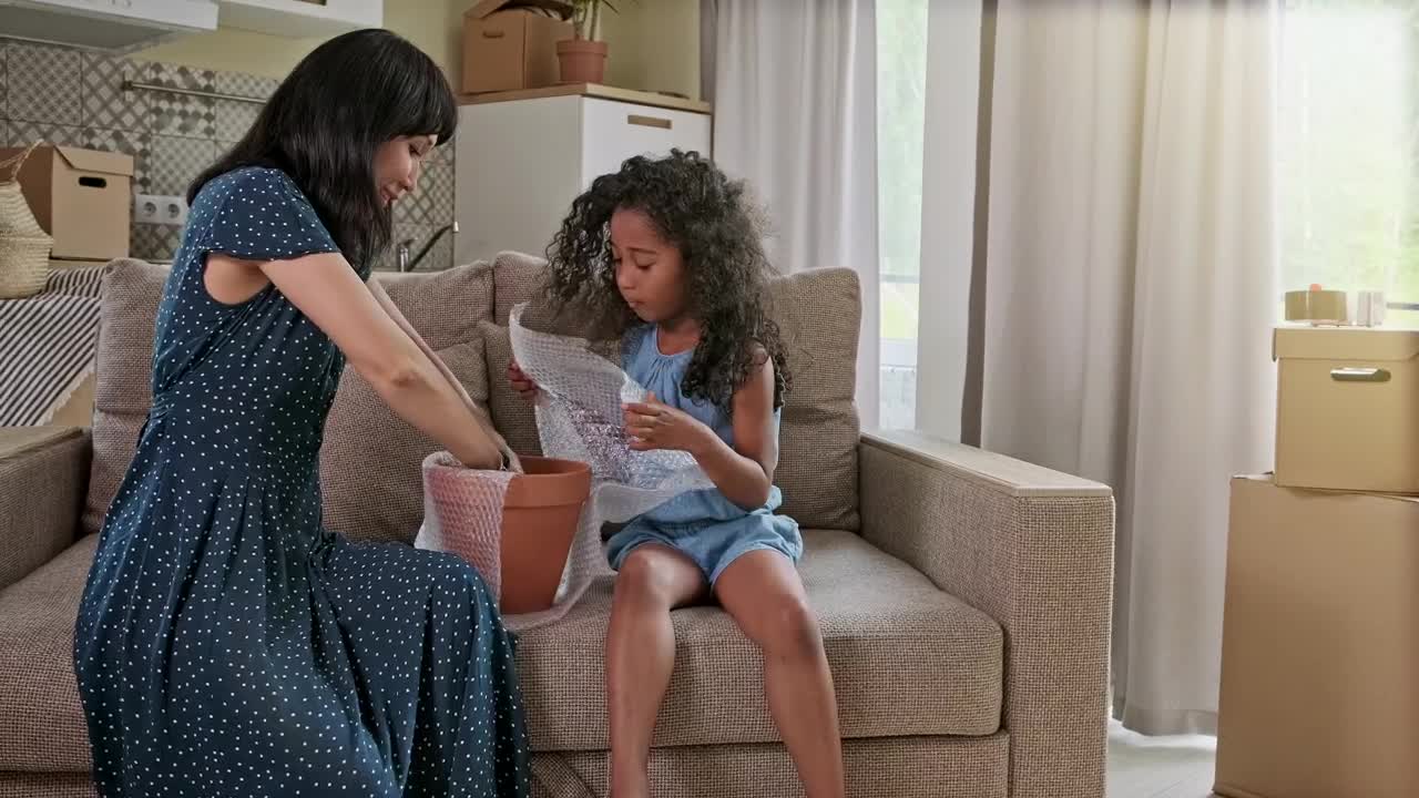 Download Stock Video Happy Mixed Ethnicity Mother And Daughter Animated Wallpaper