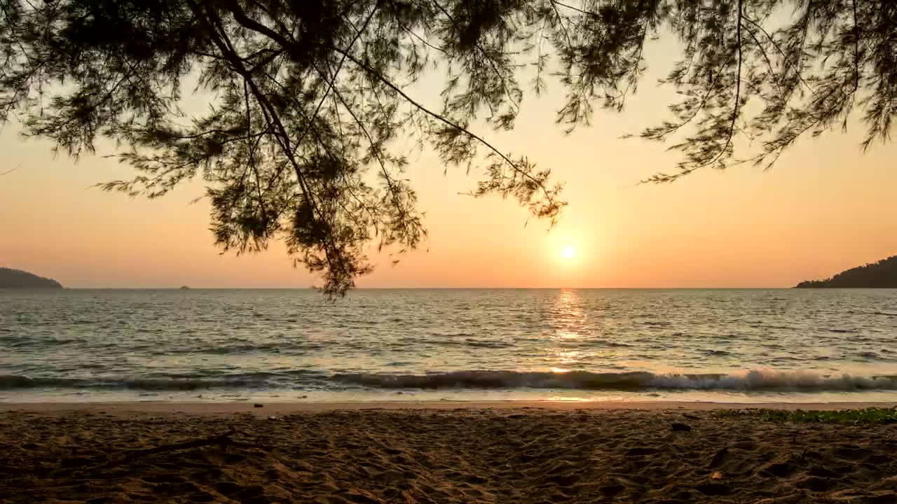 Download Stock Video Looking Out Over The Horizon At Sunset Animated Wallpaper