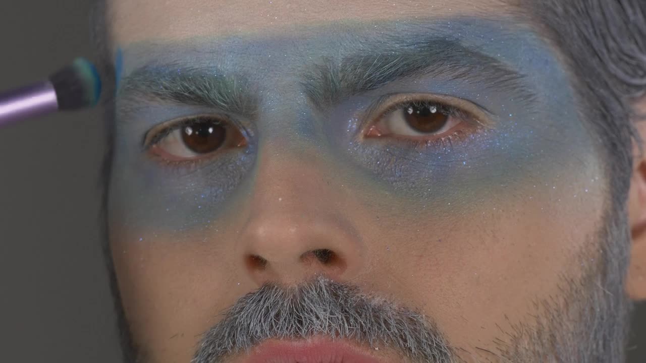 Download Stock Video Look Of A Winter Fashion Model Animated Wallpaper