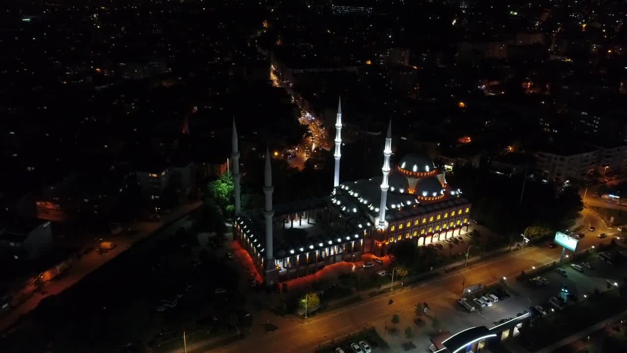 Download Stock Video Lights Over A Mosque At Night Animated Wallpaper