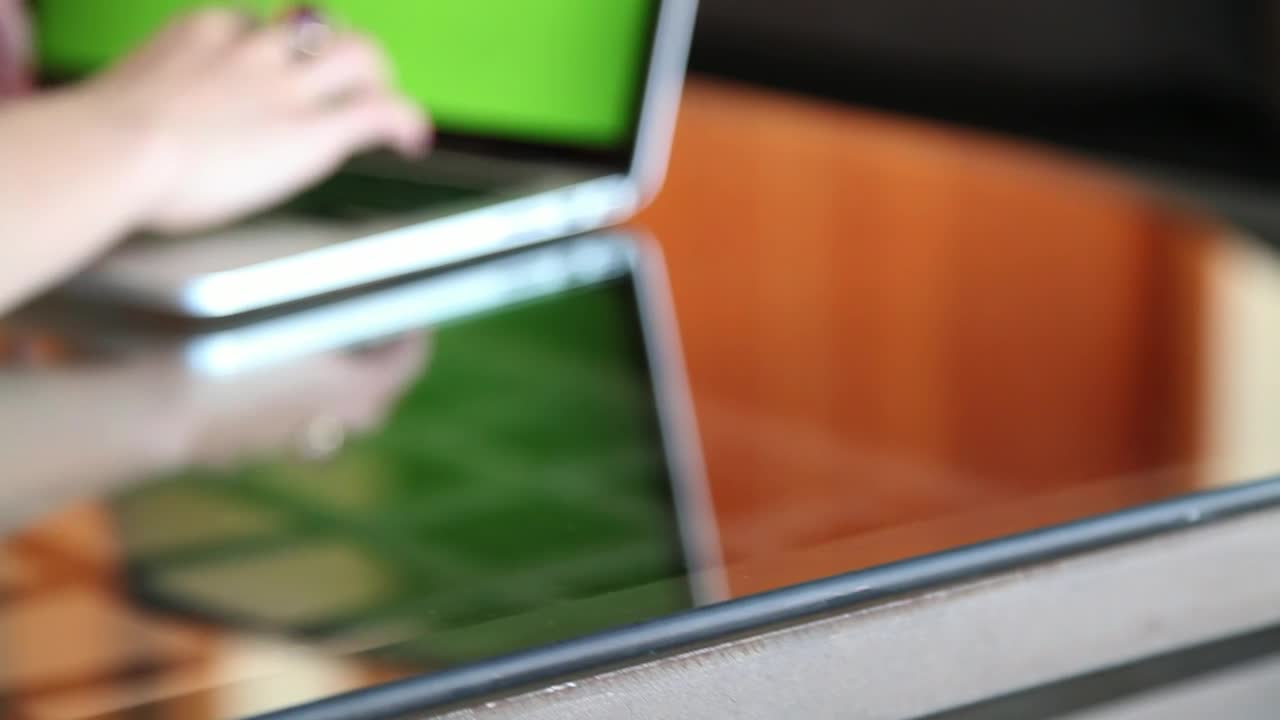 Download Stock Video Laptop With A Green Screen Animated Wallpaper