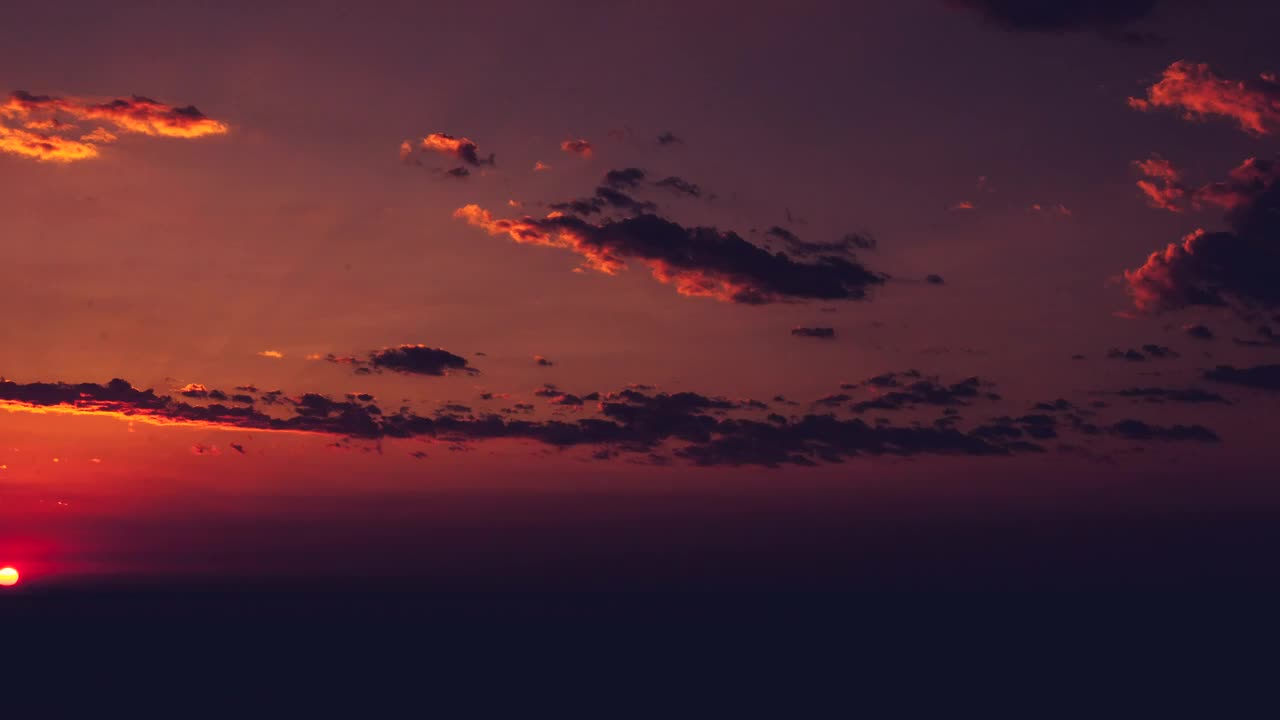 Download Stock Video Morning Light On The Horizo Animated Wallpaper