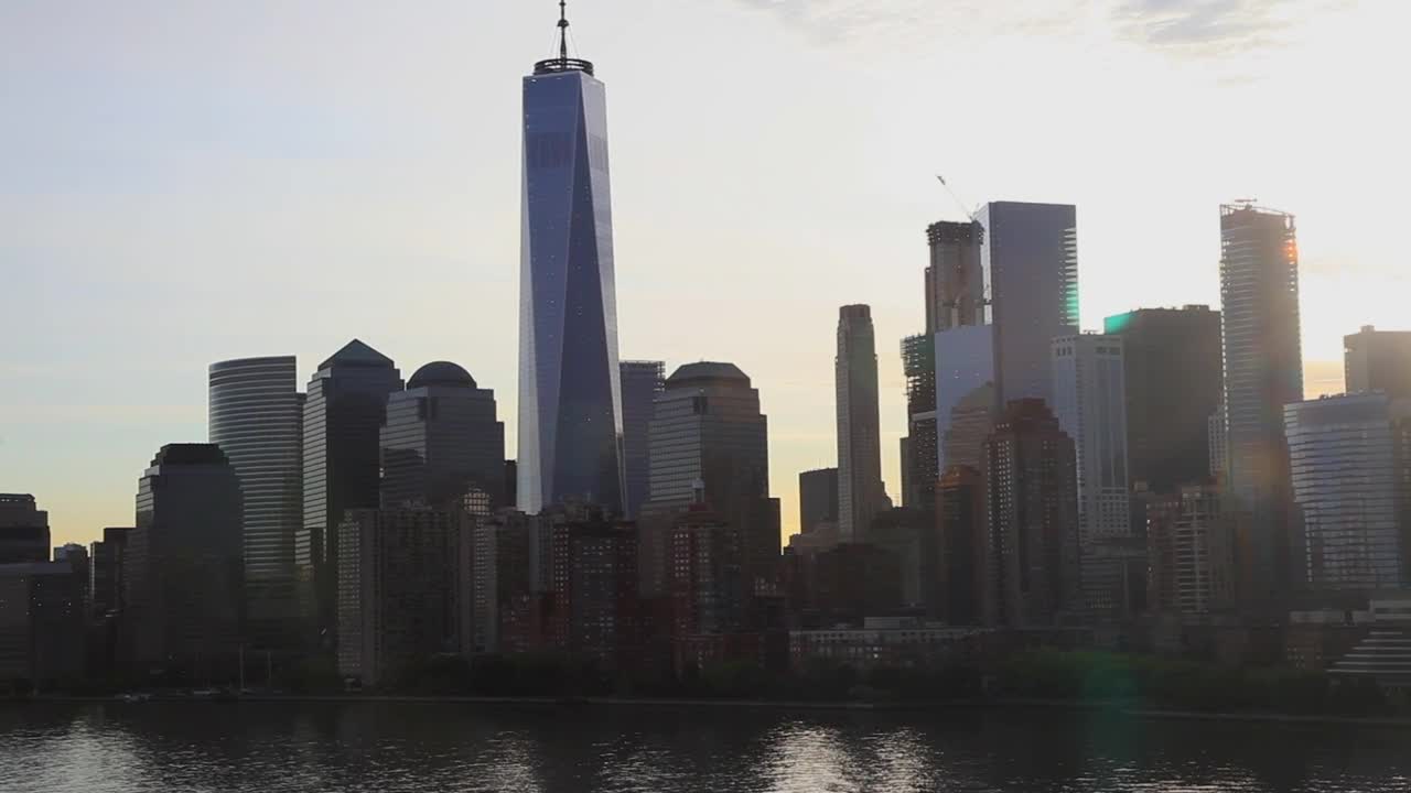 Download Stock Video Morning In Manhattan Over The Hudso Animated Wallpaper