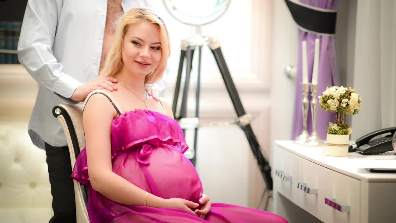 Download Stock Video Mom Happy For Her Pregnanc Animated Wallpaper