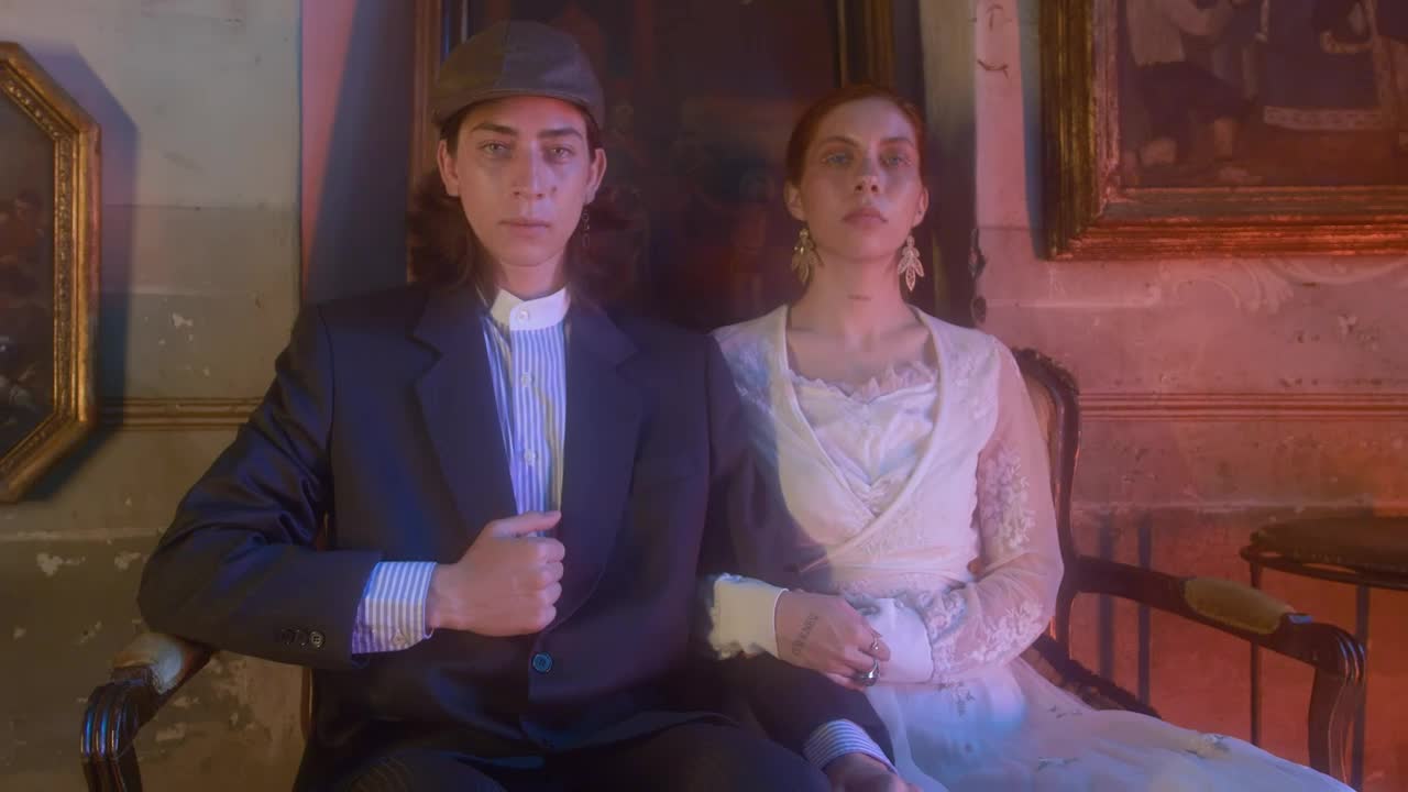 Download Stock Video Old Fashioned Wedding Couple Portrait Live Wallpaper