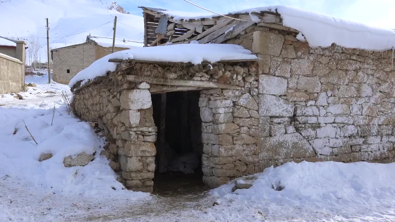 Download Stock Video Old Rock House Covered In Snow Live Wallpaper