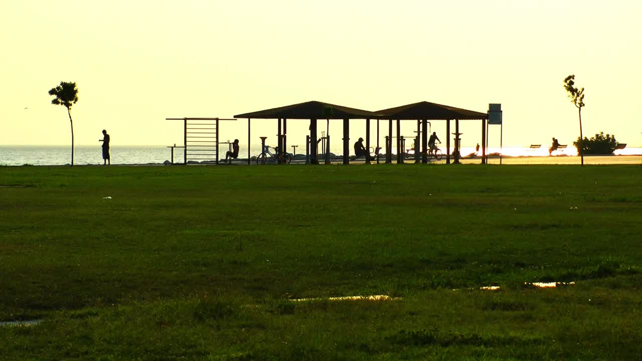 Download Stock Video Outdoor Gym In A Garden Near The Sea Live Wallpaper