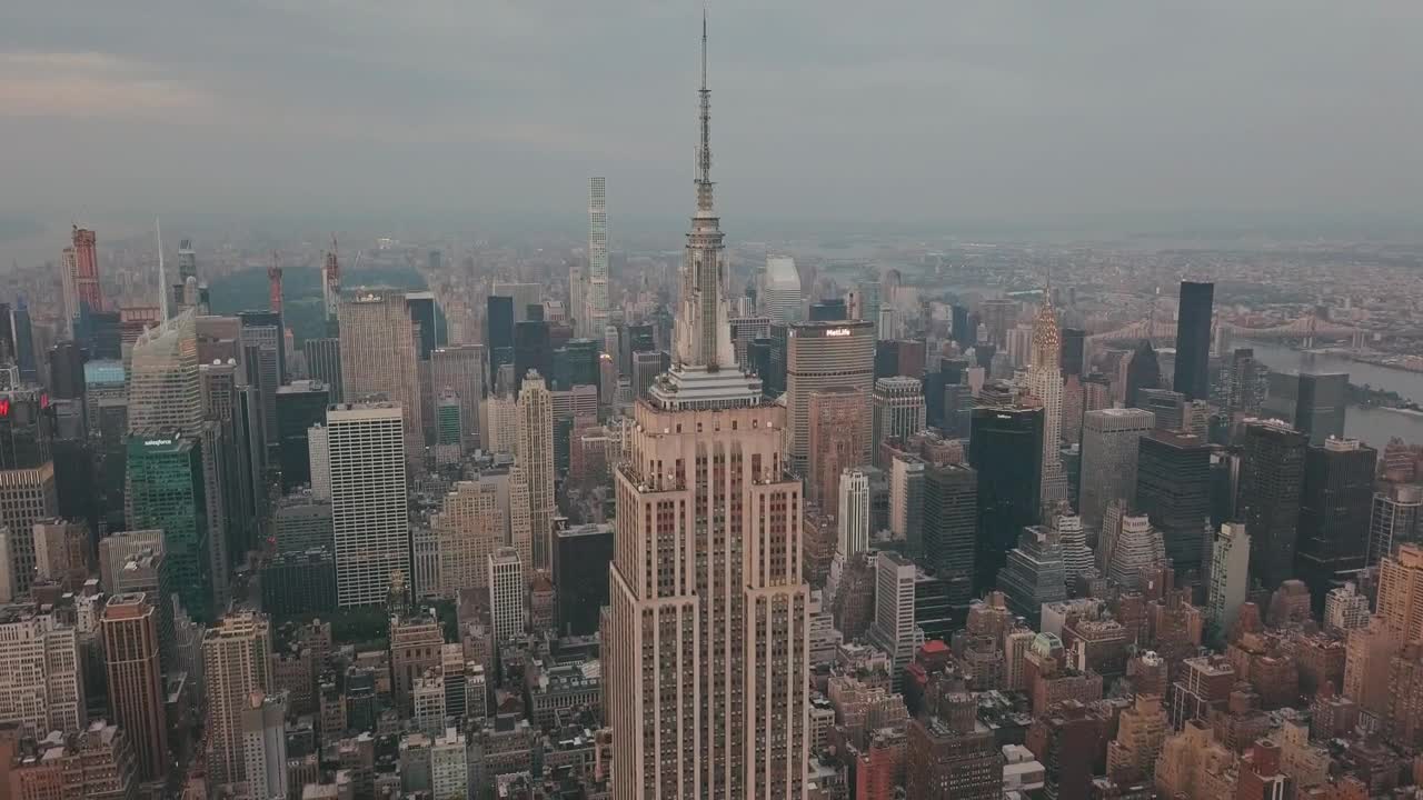 Download Stock Video Panoramic View Of The Empire State Building Live Wallpaper