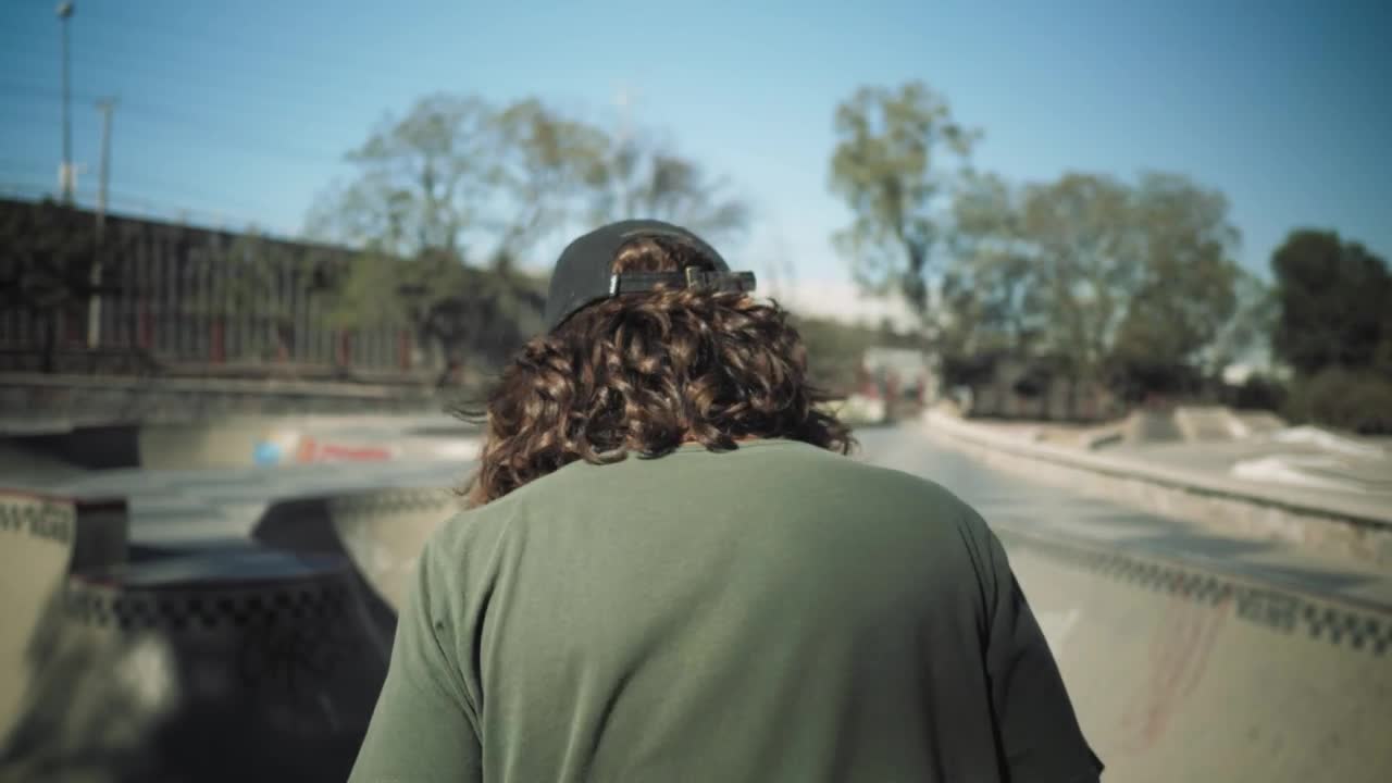 Download Stock Video Person At A Skatepark Live Wallpaper