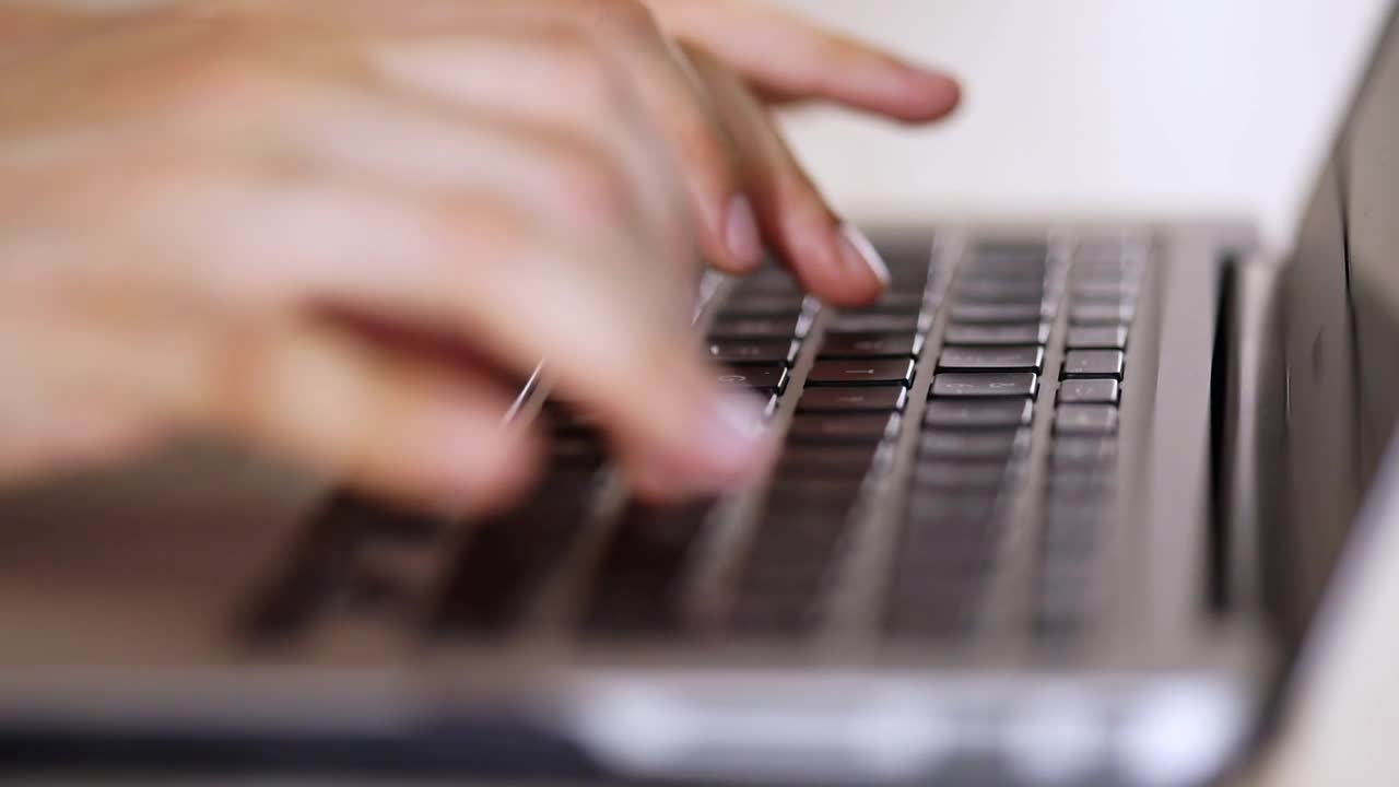 Download Video Stock Person Typing On A Computer In Detail Live Wallpaper Free