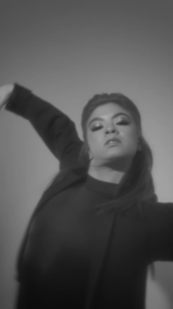 Download Video Stock Portrait Of A Dancer During A Performance Live Wallpaper Free