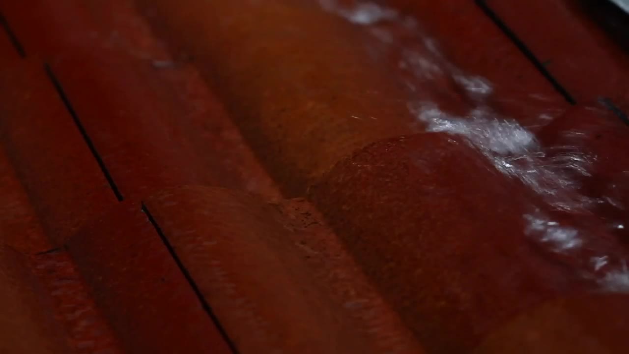 Download Video Stock Rain Water Overflowing Live Wallpaper Free