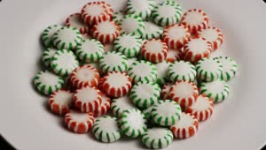 Video Stock Red And Green Spermints On A Plate Rotating Live Wallpaper Free
